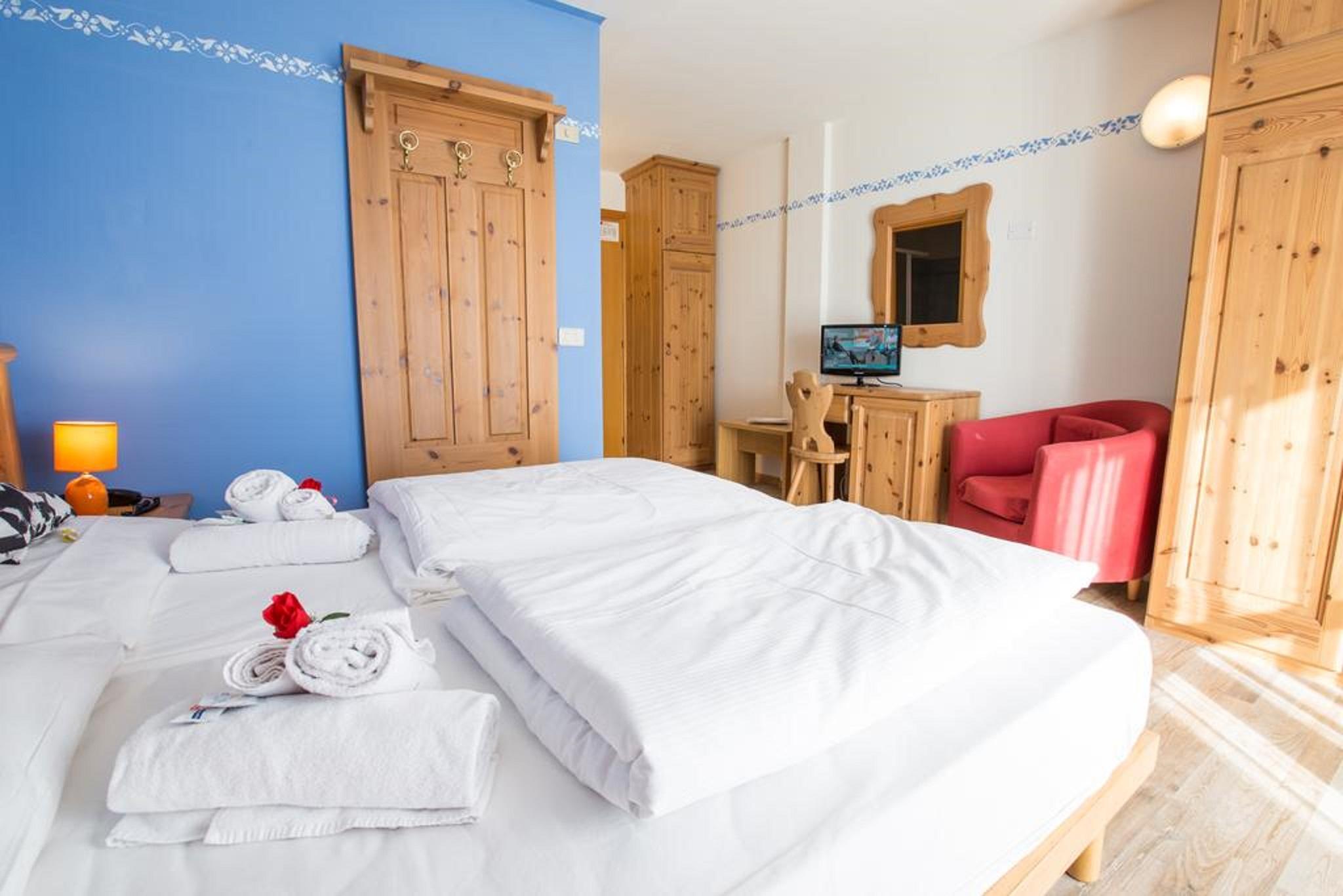Hotel & Residence Montana Fai della Paganella Ngoại thất bức ảnh