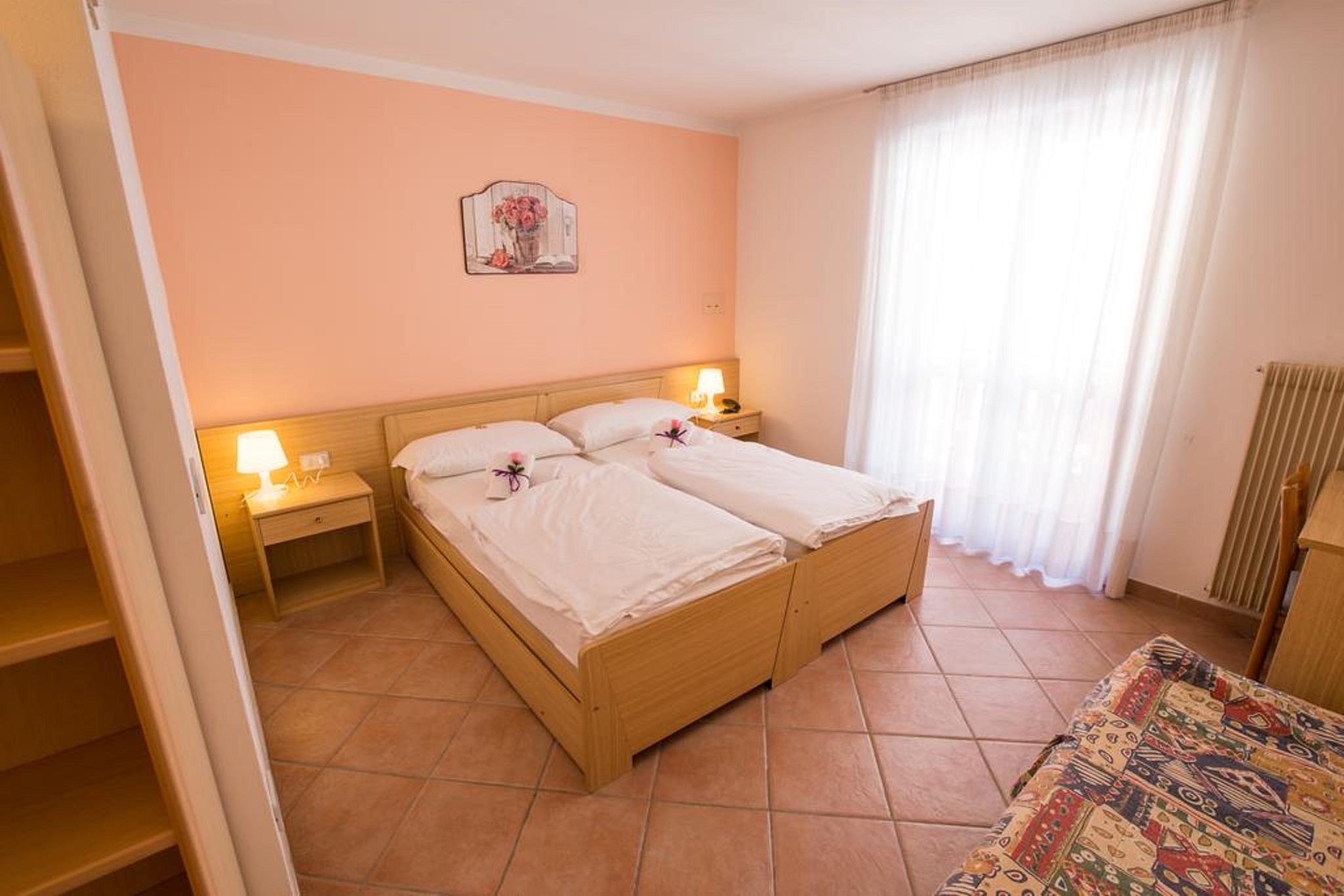 Hotel & Residence Montana Fai della Paganella Ngoại thất bức ảnh
